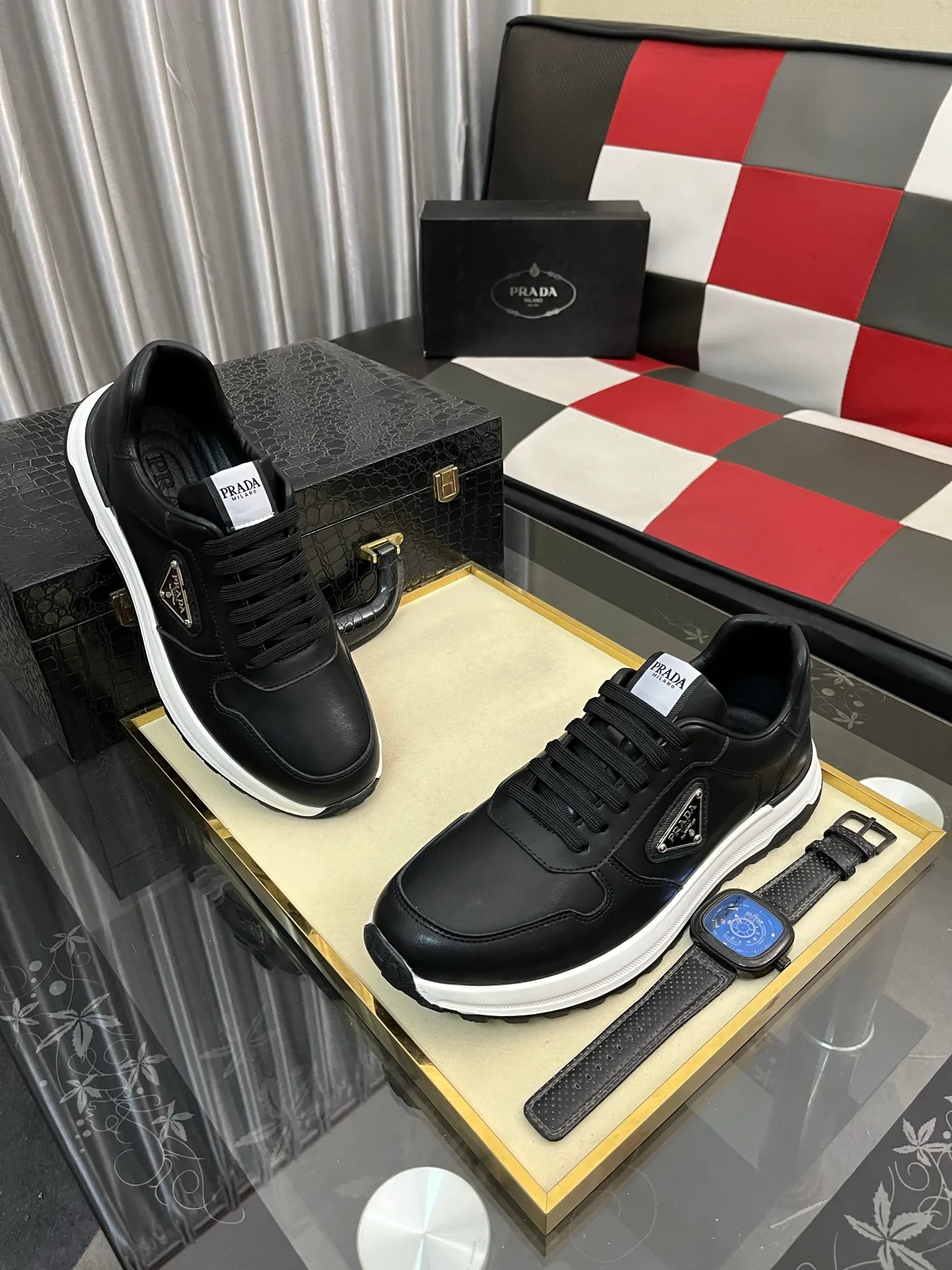Men's shoes 💰420⌚️⌚️【PRADA】Prada casual shoes, originally developed 1:1, made of high-mercerized cowhide with imported cowhide, silk sheepskin lining, rubber outsole, comfortable and soft on the foot, size: 38-442️⃣Colors available
